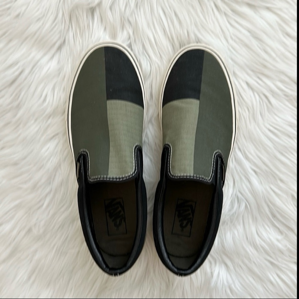 VAN’S | Men’s Classic Slip-On 66 Supply Sneakers |Vetiver Black Green | Size 8.5 - Picture 8 of 13